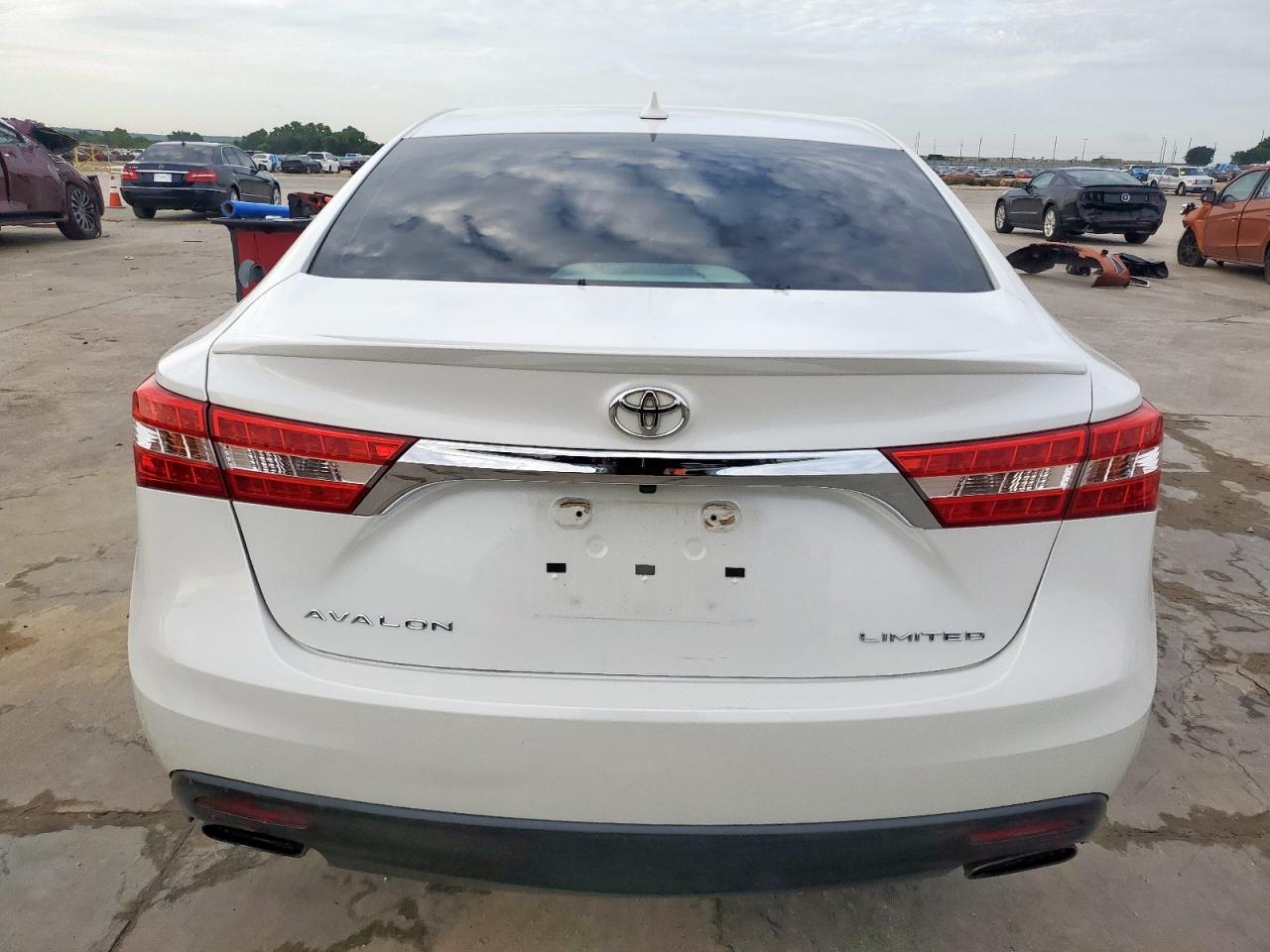 2015 Toyota Avalon Xle VIN: 4T1BK1EB7FU179279 Lot: 64702735