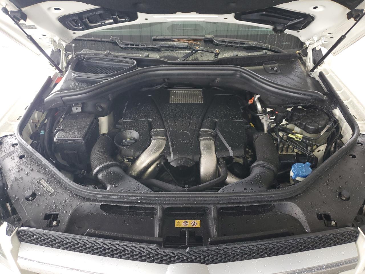 4jgdf7de9ea410663 4JGDF7DE9EA410663 2014 Mercedes-Benz Gl 550 4Matic