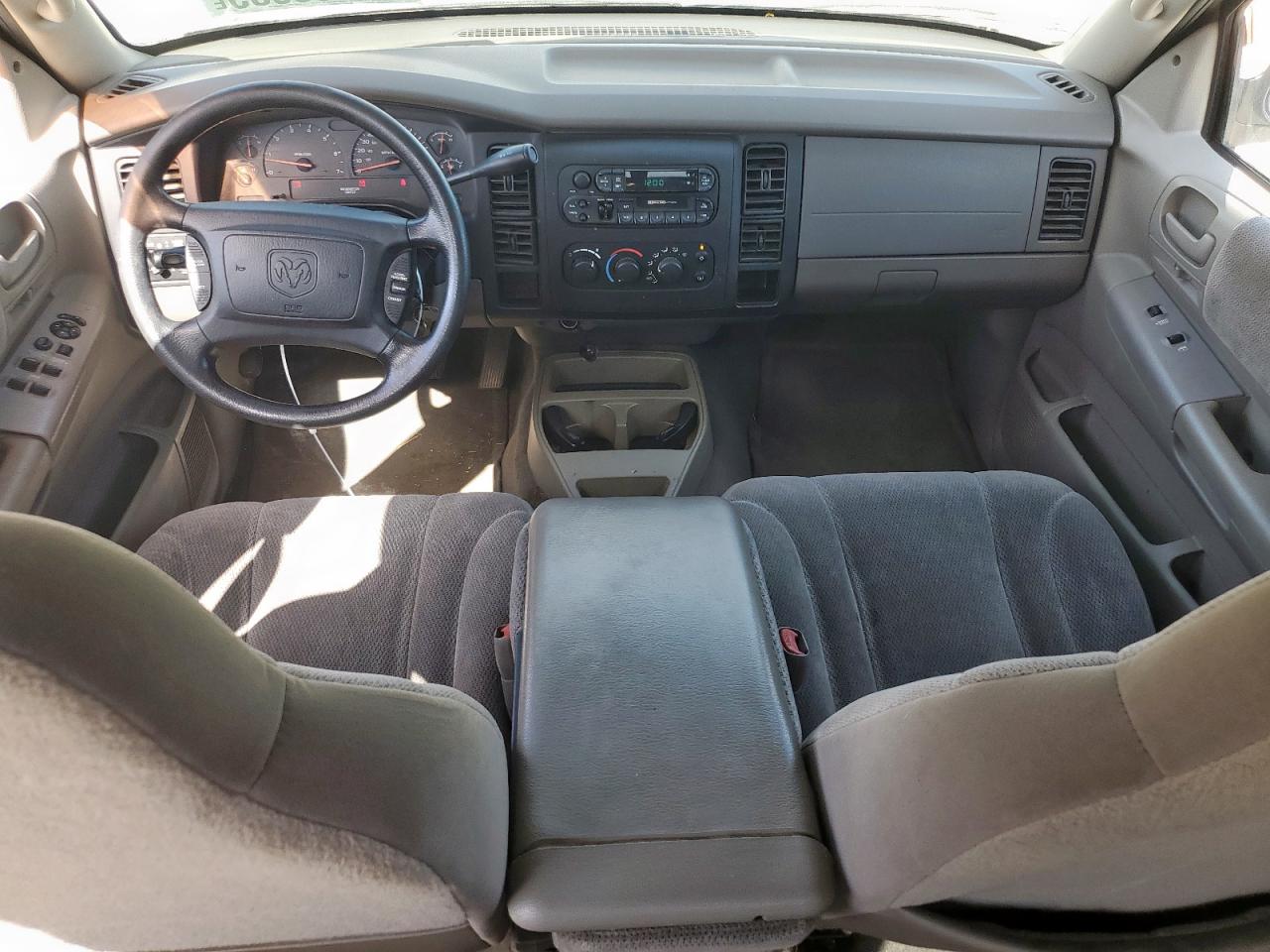 2002 Dodge Dakota Quad Slt VIN: 1B7HL48XX2S693282 Lot: 66738085