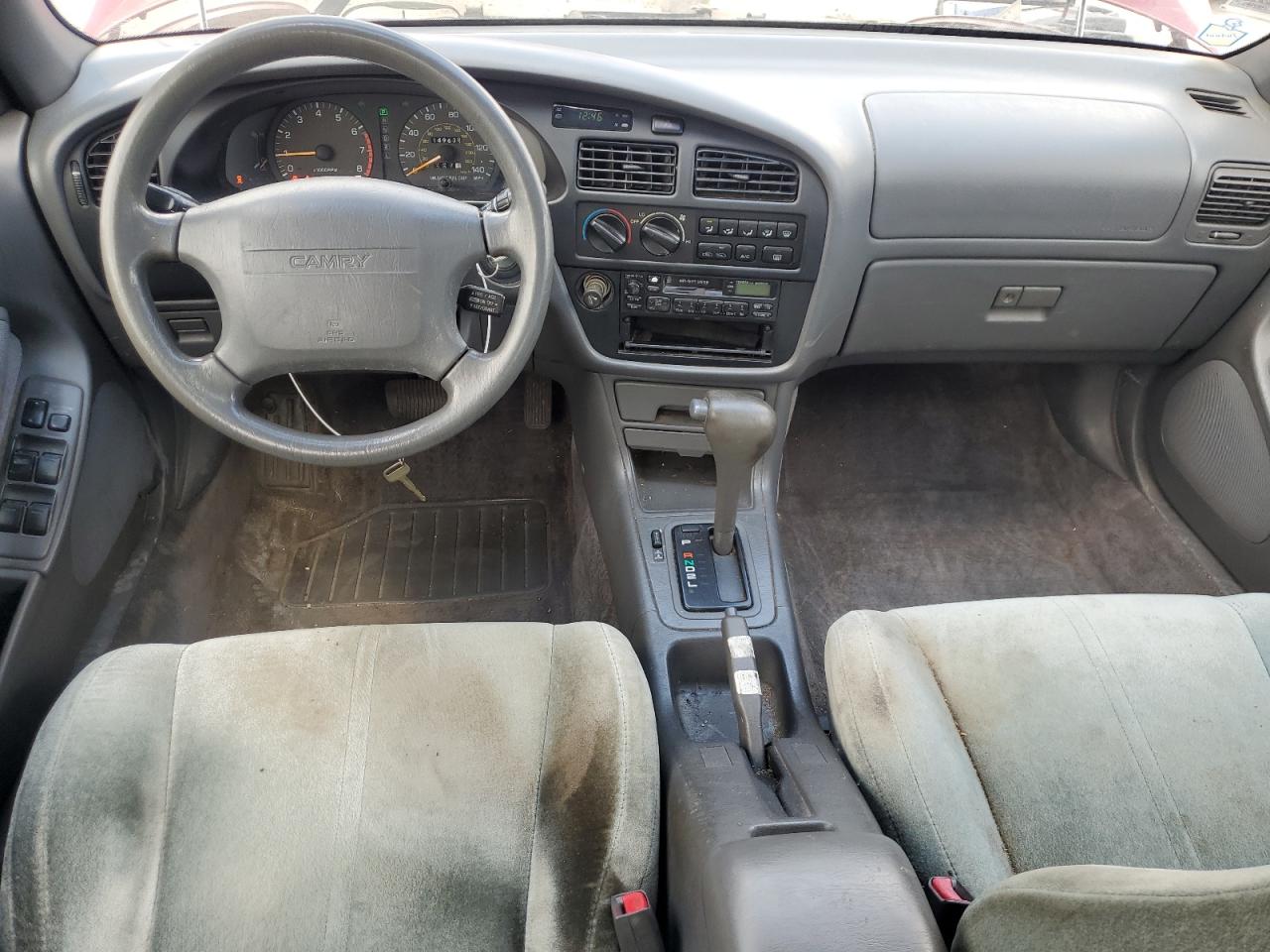1994 Toyota Camry Xle VIN: JT2SK13E3R0263167 Lot: 63024405
