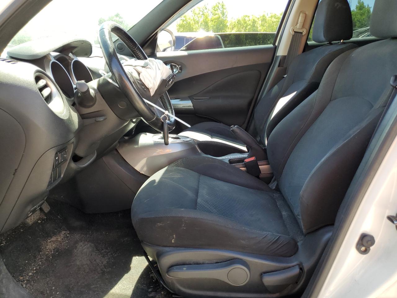 2014 Nissan Juke S VIN: JN8AF5MRXET350108 Lot: 63945325