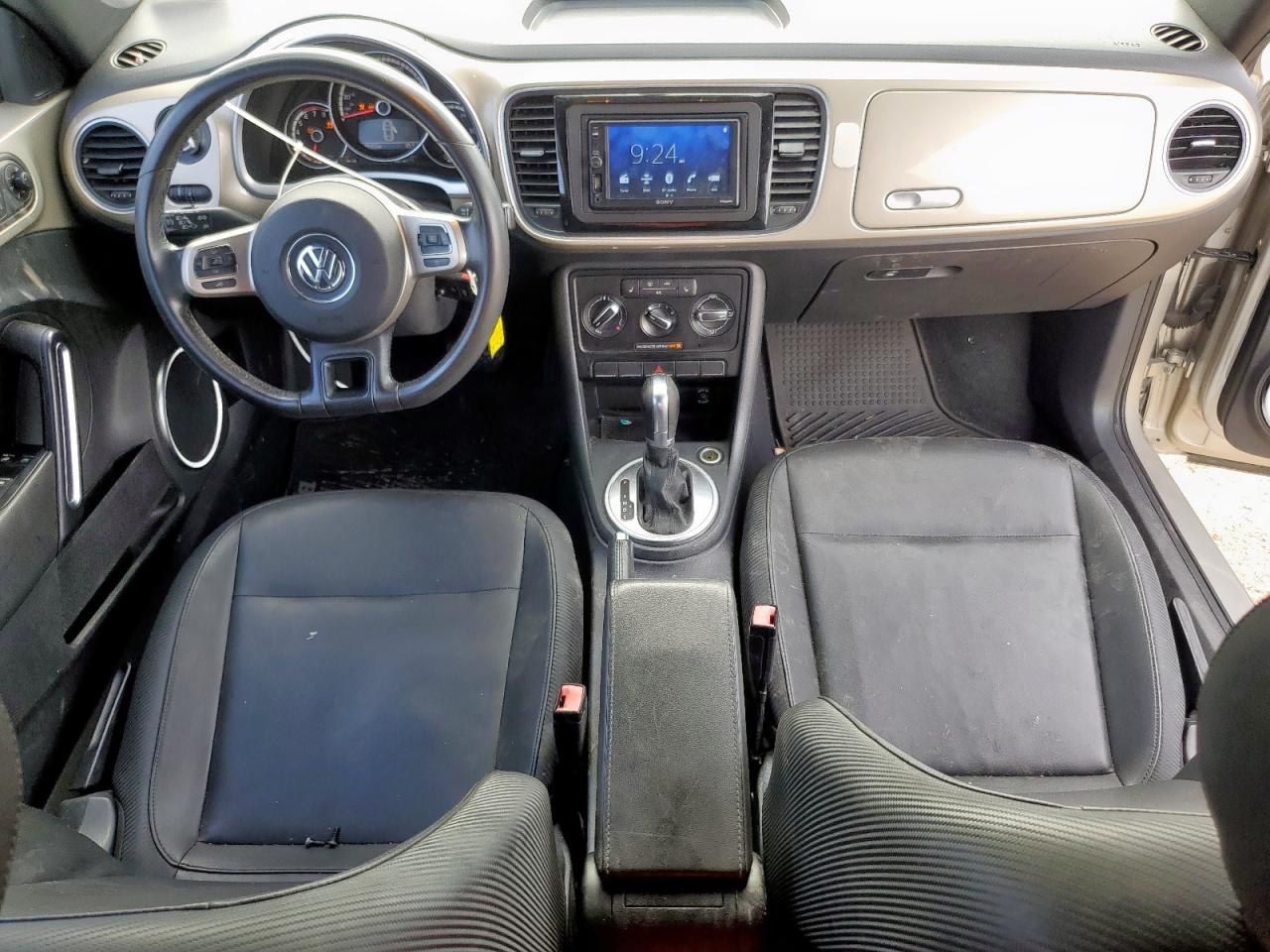 2014 Volkswagen Beetle VIN: 3VW507AT6EM821662 Lot: 64365125