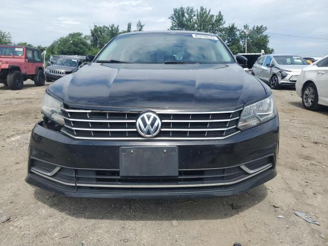  VOLKSWAGEN PASSAT 2016 Black