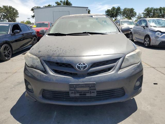  TOYOTA COROLLA 2013 Серый