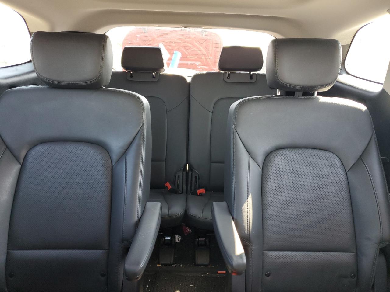 2017 Hyundai Santa Fe Se Ultimate VIN: KM8SRDHF0HU235559 Lot: 63875515