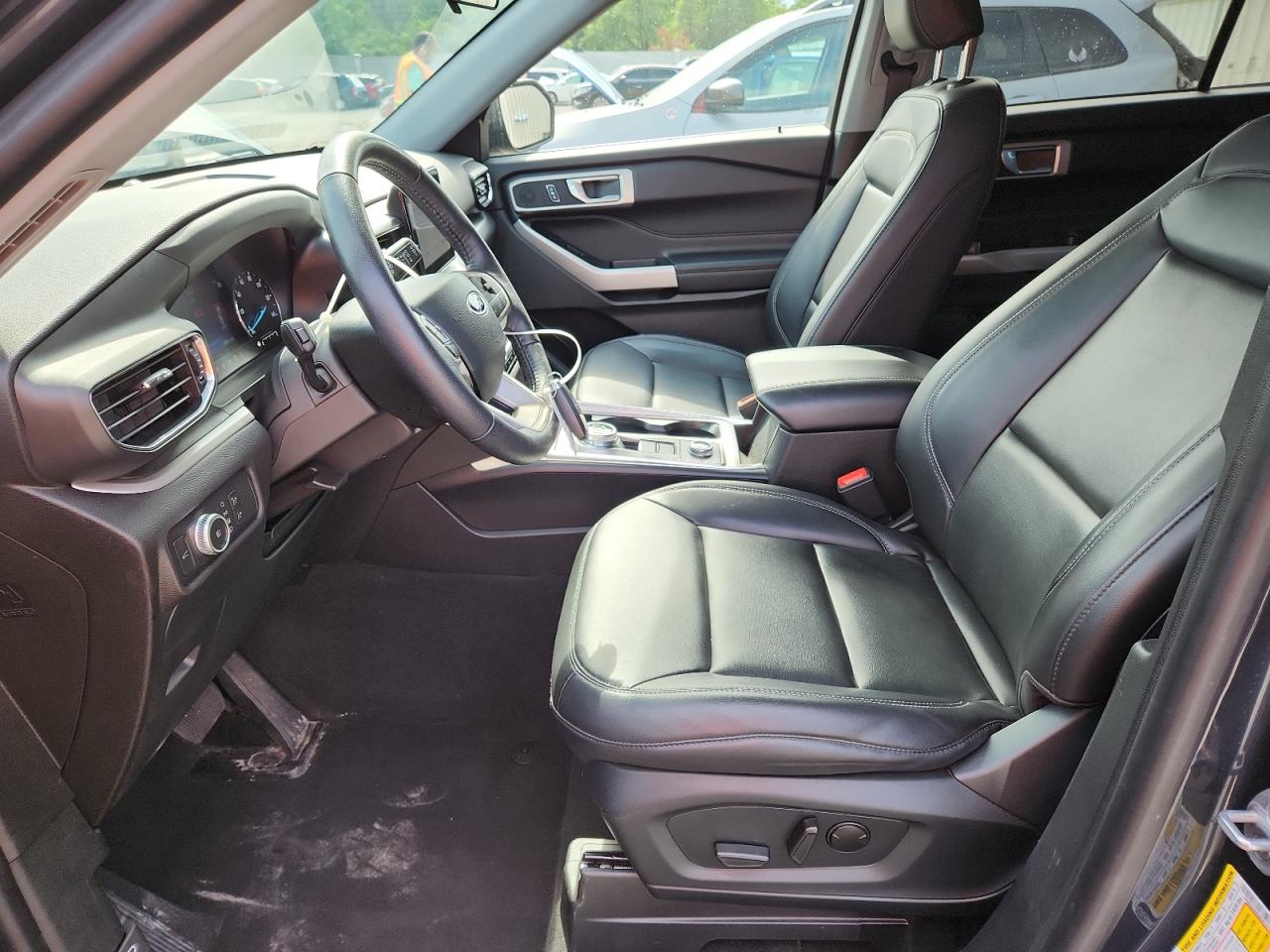 2022 Ford Explorer Xlt VIN: 1FMSK8DH8NGB16770 Lot: 64016025