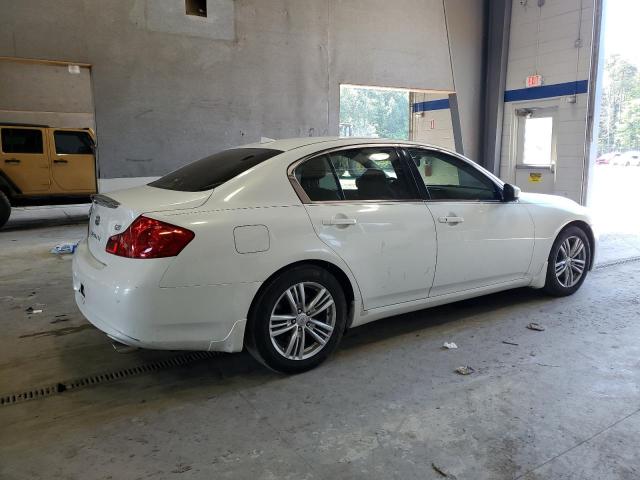 INFINITI G37 2013 Biały
