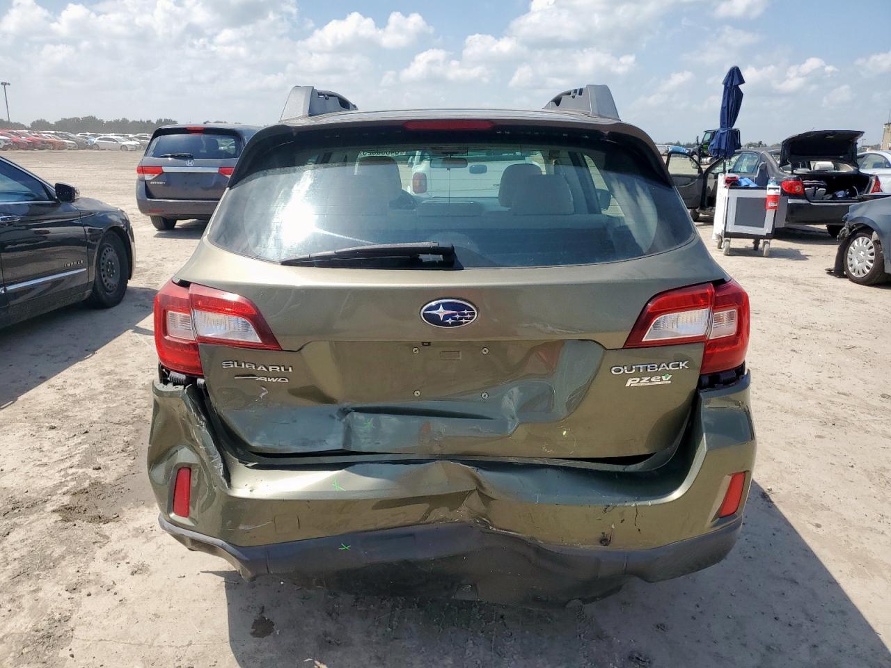 2015 Subaru Outback 2.5I VIN: 4S4BSAAC2F3319890 Lot: 64358525