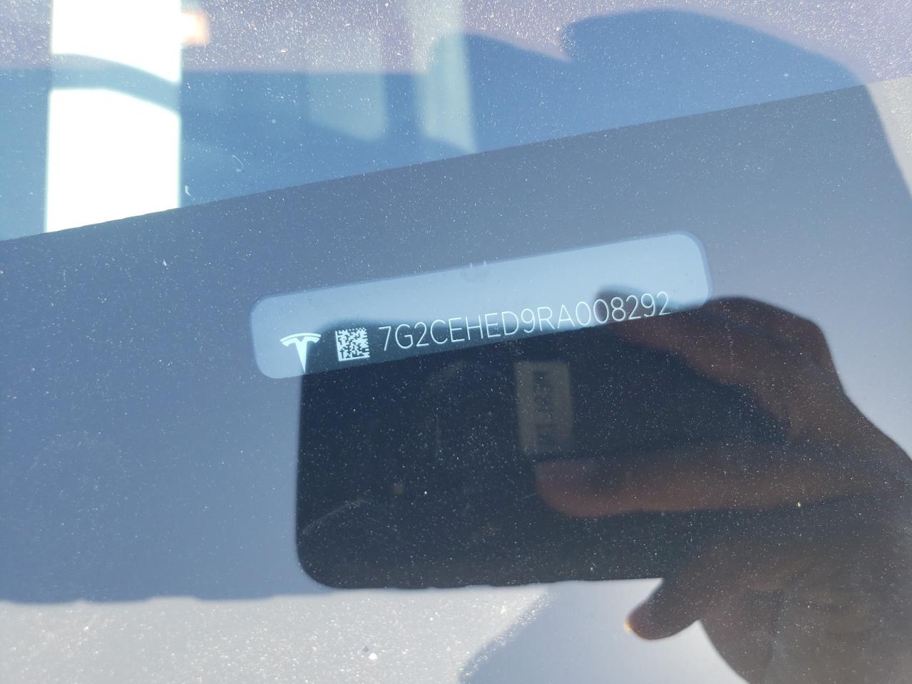 2024 Tesla Cybertruck VIN: 7G2CEHED9RA008292 Lot: 65933485