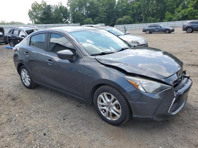  TOYOTA YARIS 2017 Szary