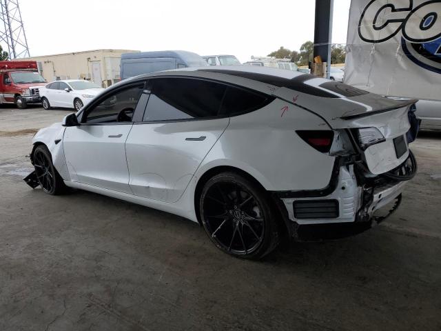  TESLA MODEL 3 2021 Biały