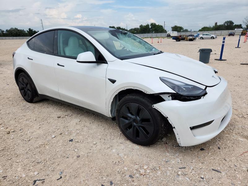  TESLA MODEL Y 2024 Biały