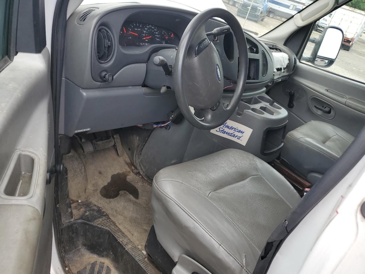 2004 Ford Econoline E350 Super Duty Cutaway Van VIN: 1FDSE35L34HA40364 Lot: 63253155