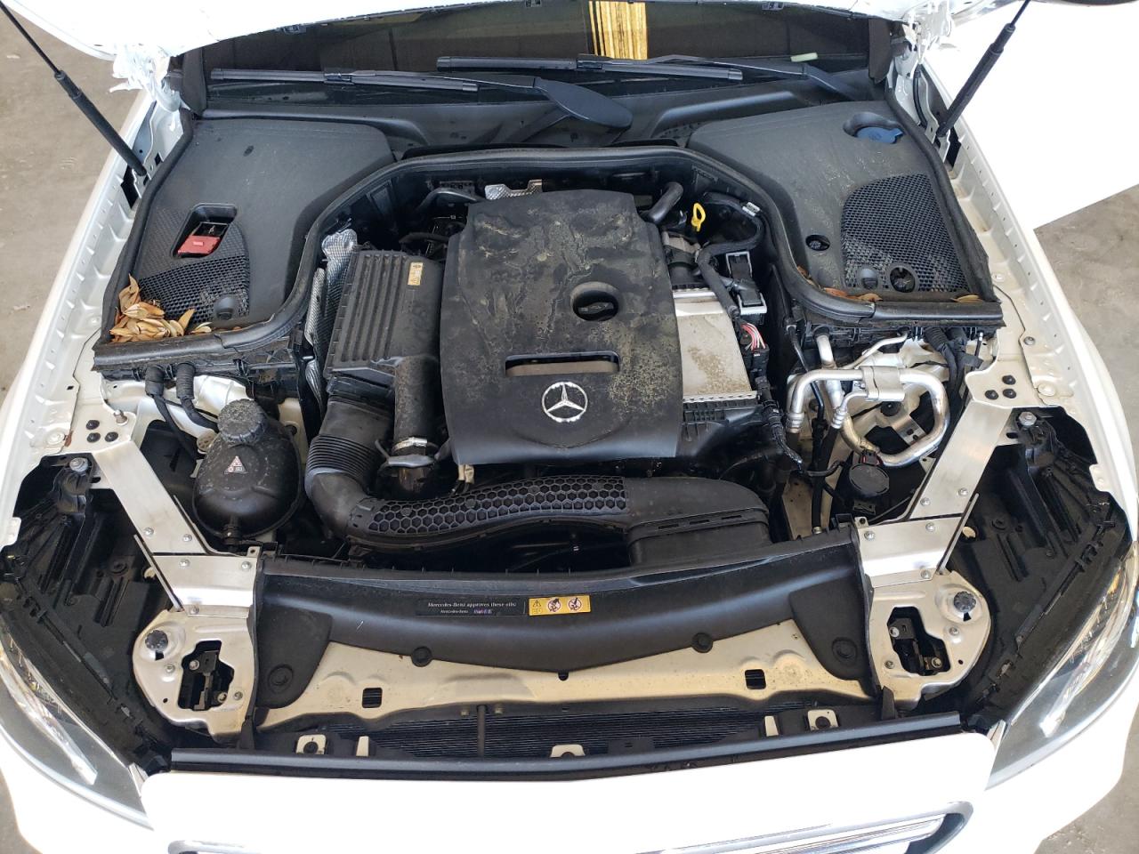 2017 Mercedes-Benz E 300 VIN: WDDZF4JB8HA058060 Lot: 64598975