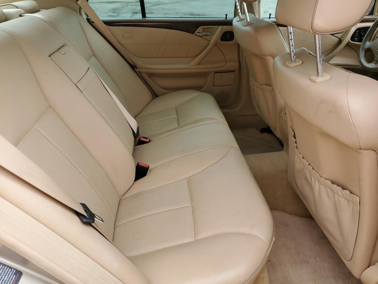 2000 Mercedes-Benz E 320 VIN: WDBJF65J3YB123538 Lot: 63645385