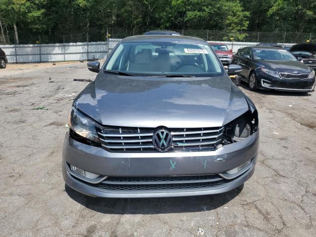 VOLKSWAGEN PASSAT 2013 Szary