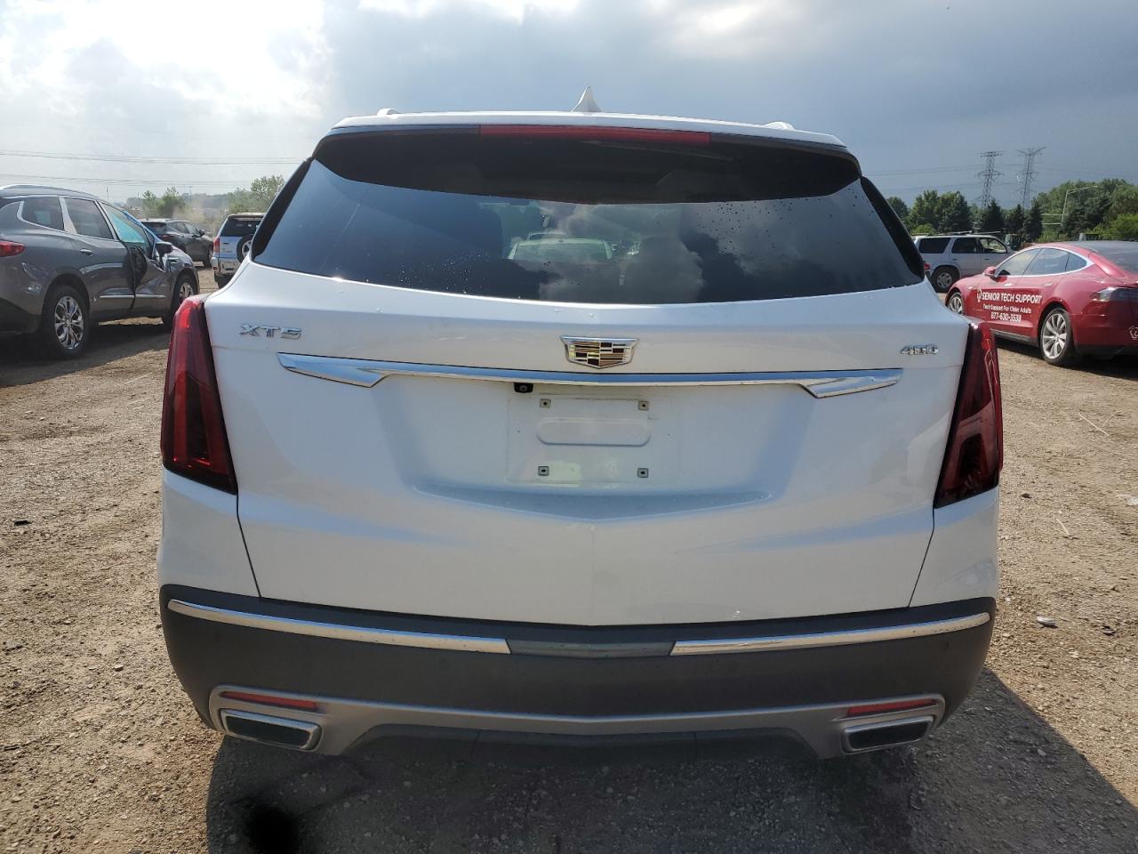 2021 Cadillac Xt5 Premium Luxury VIN: 1GYKNCRS4MZ136255 Lot: 64040505