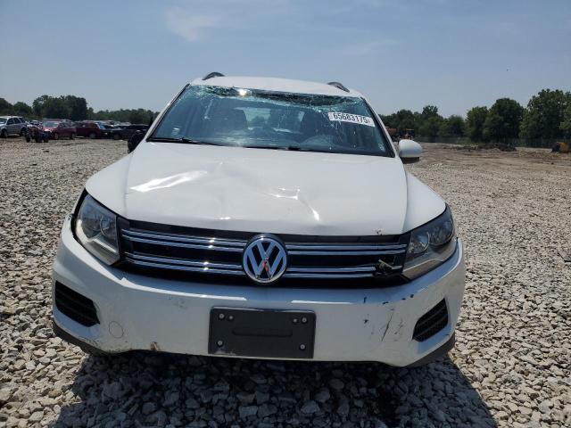  VOLKSWAGEN TIGUAN 2017 Белы