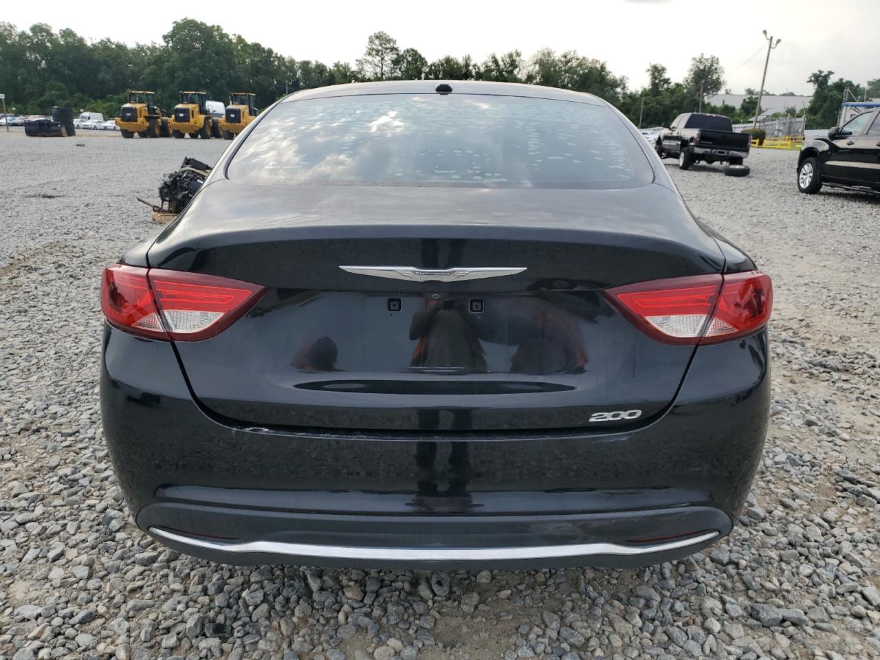 2015 Chrysler 200 Limited VIN: 1C3CCCAB0FN646046 Lot: 63771975