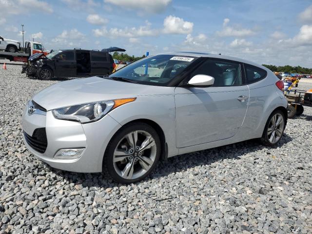  HYUNDAI VELOSTER 2016 Серебристый