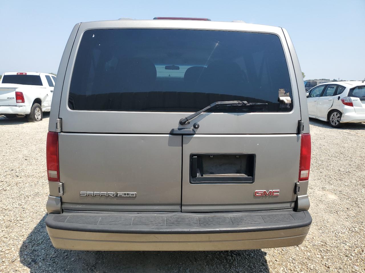 2005 GMC Safari Xt VIN: 1GKEL19X15B505127 Lot: 64473215
