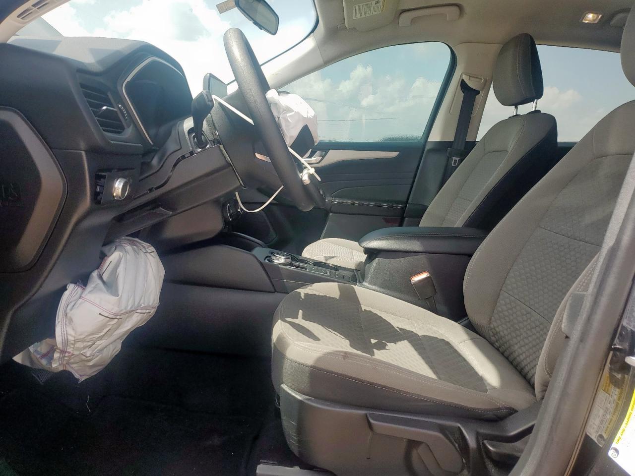 2021 Ford Escape Se VIN: 1FMCU0G66MUA45045 Lot: 63711145
