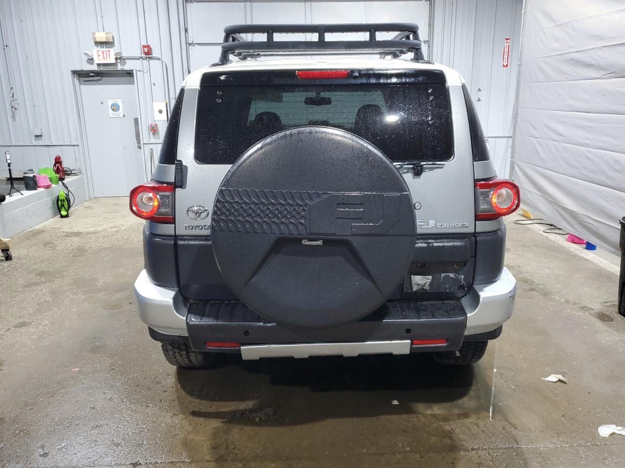 2012 Toyota Fj Cruiser VIN: JTEBU4BF4CK117378 Lot: 61377025