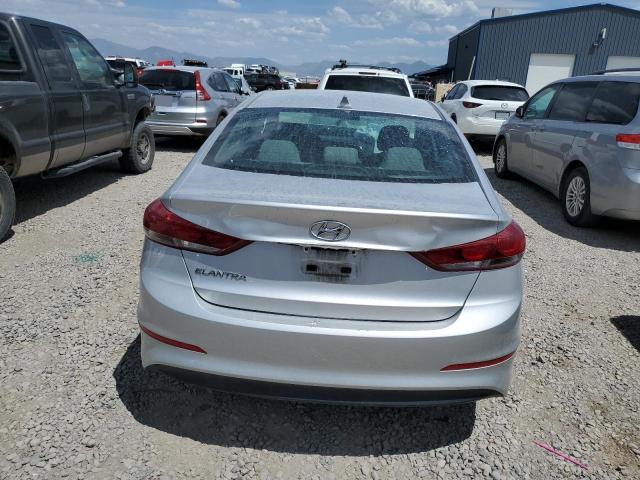  HYUNDAI ELANTRA 2017 Srebrny
