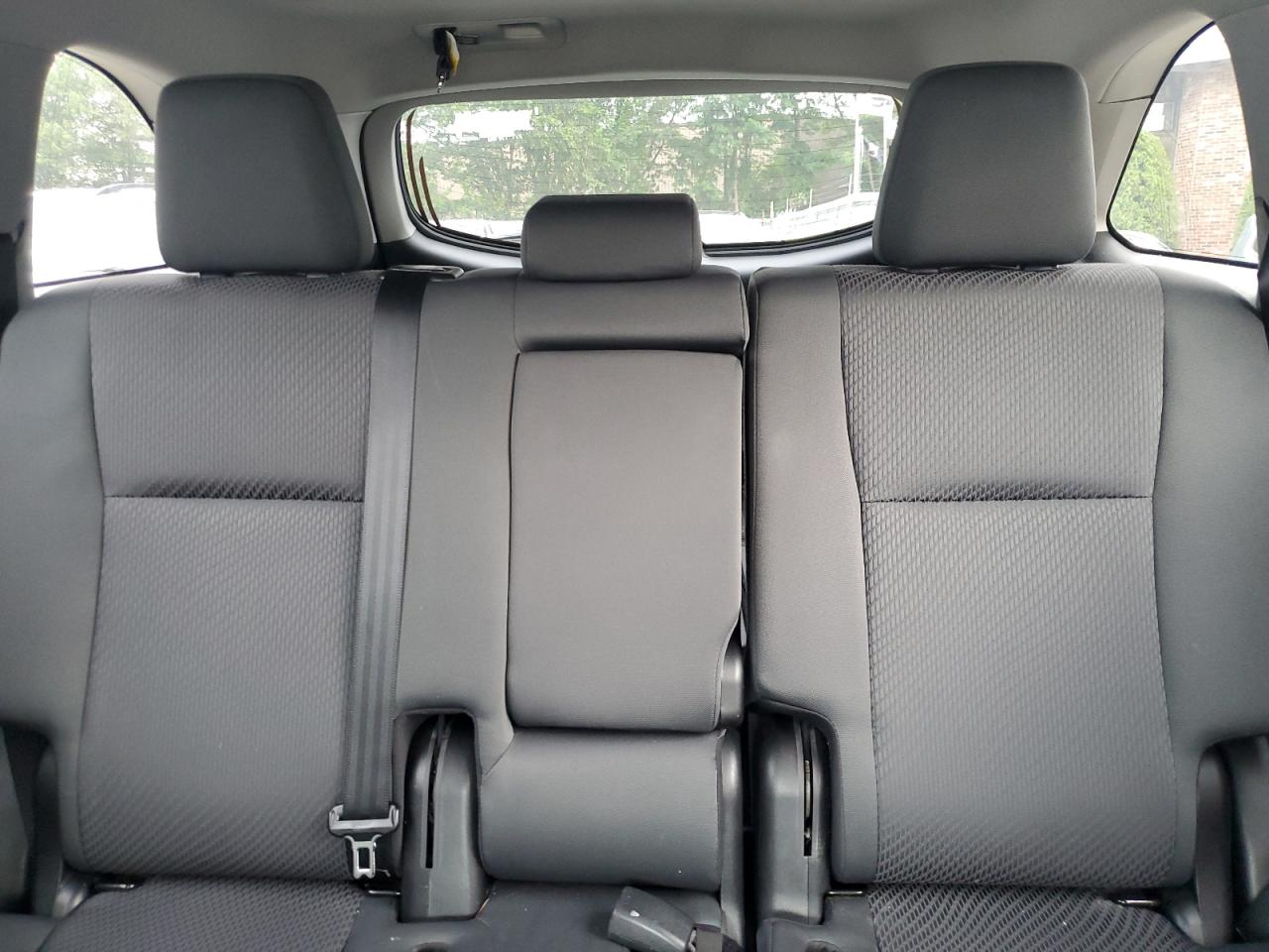 2018 Toyota Highlander Le VIN: 5TDBZRFH2JS906200 Lot: 64166765