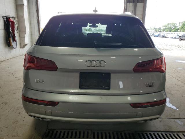 AUDI Q5 2018 Серебристый