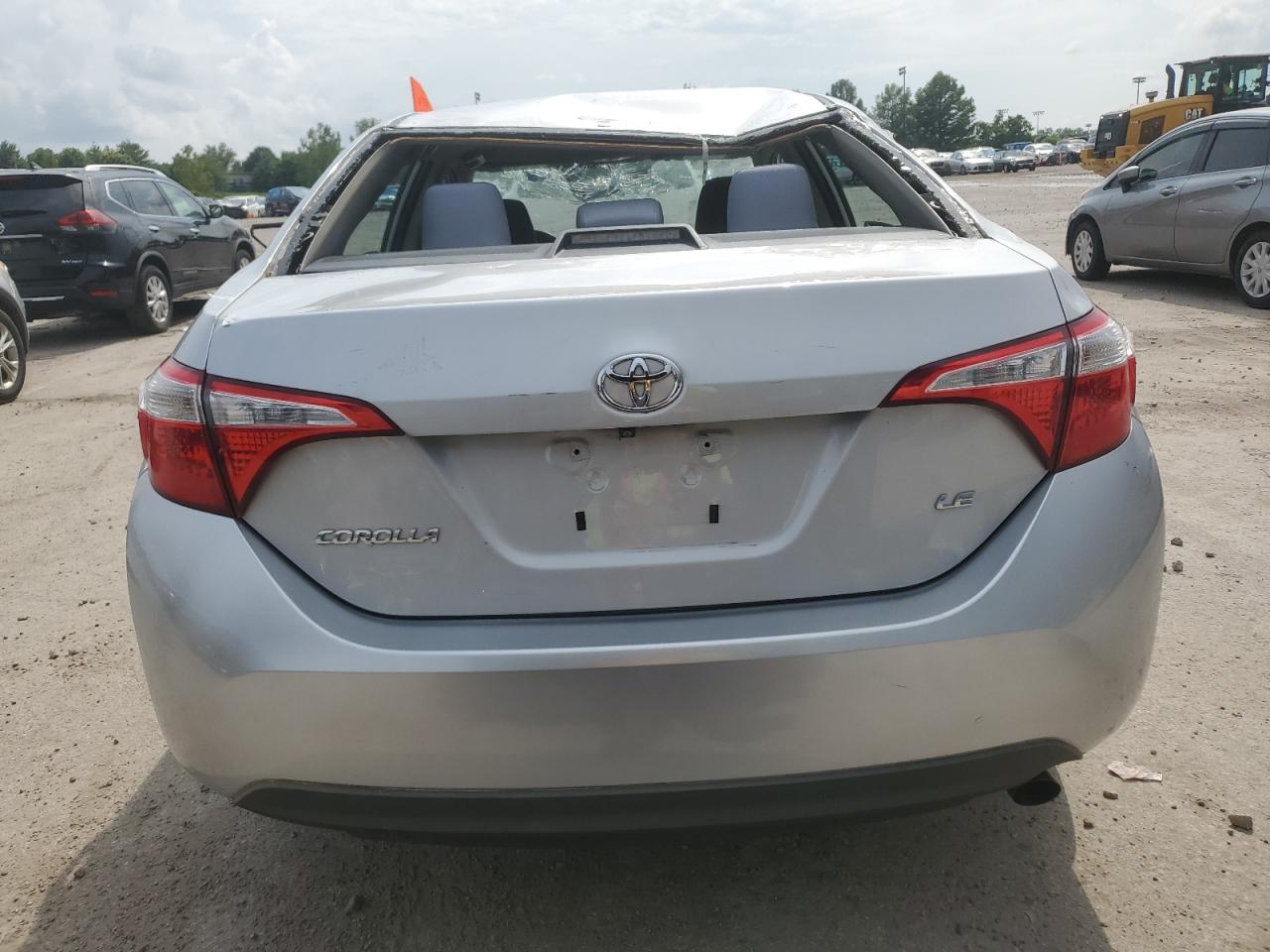 2015 Toyota Corolla L VIN: 2T1BURHE8FC447207 Lot: 65248215