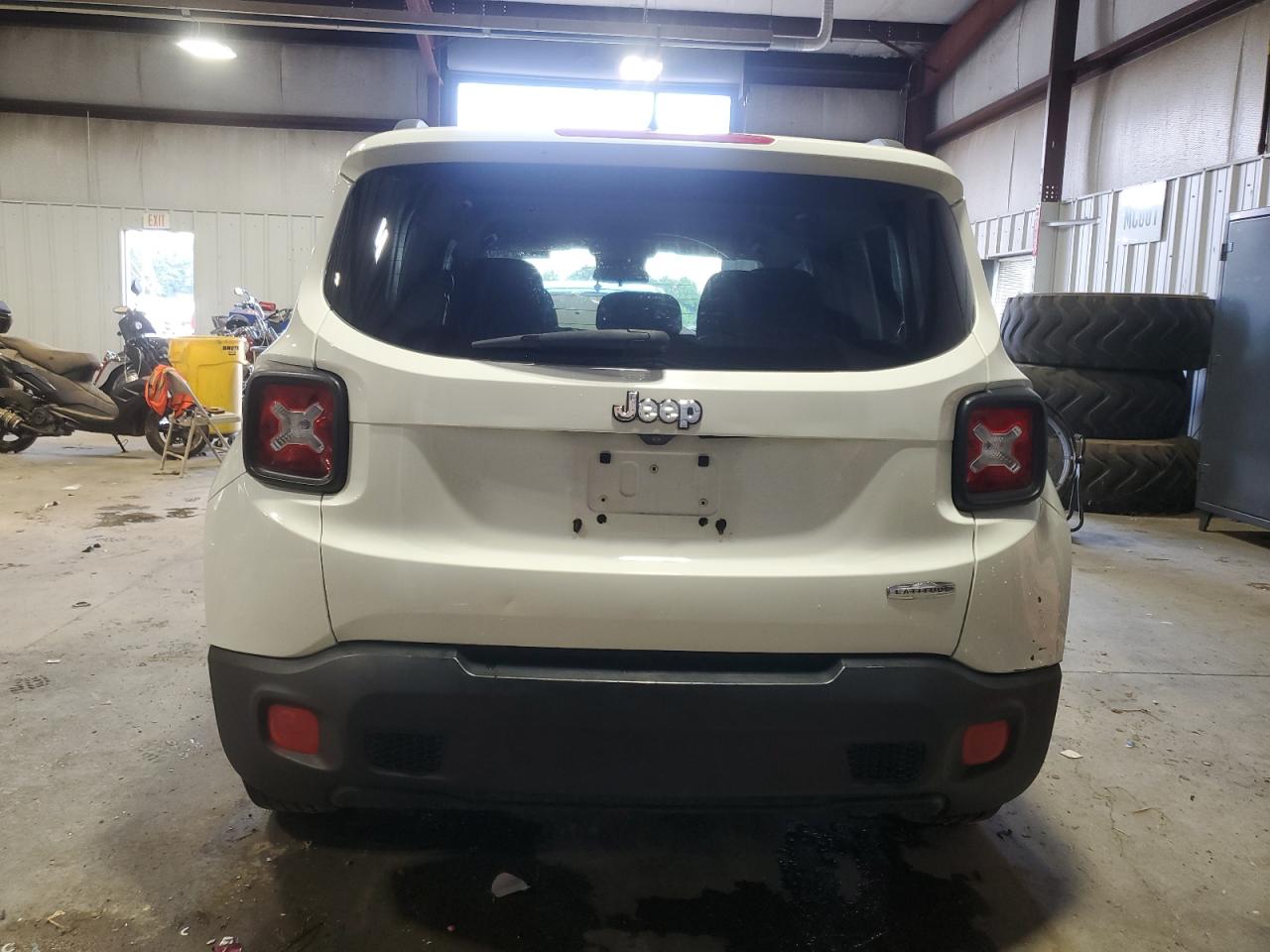 2015 Jeep Renegade Latitude VIN: ZACCJABH2FPC07639 Lot: 64127045