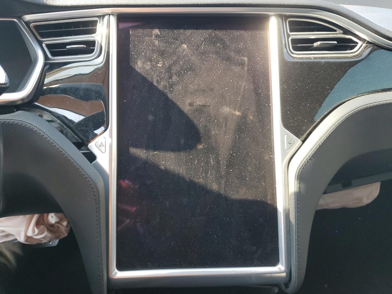 2013 Tesla Model S VIN: 5YJSA1CP6DFP27686 Lot: 65083215