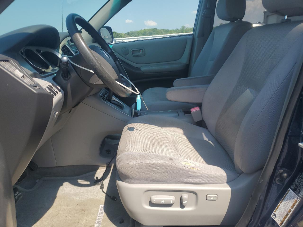 2005 Toyota Highlander Limited VIN: JTEDP21A750050400 Lot: 64025495