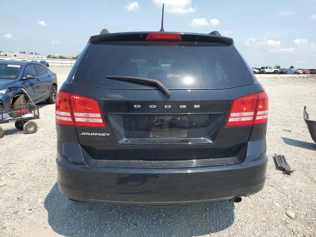 2018 Dodge Journey Se VIN: 3C4PDCAB2JT535016 Lot: 67195375