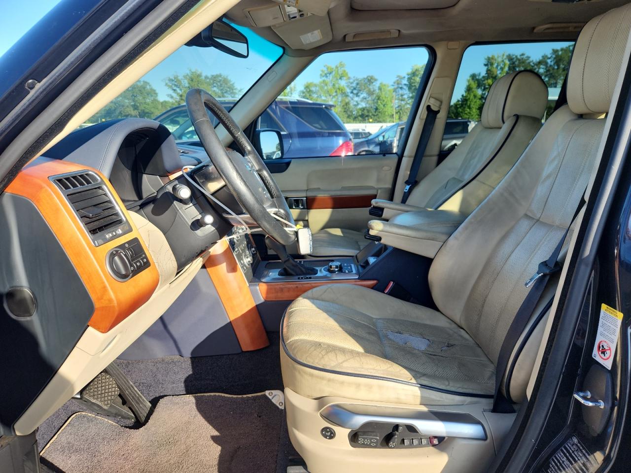 2010 Land Rover Range Rover Hse Luxury VIN: SALMF1D46AA323511 Lot: 64715855
