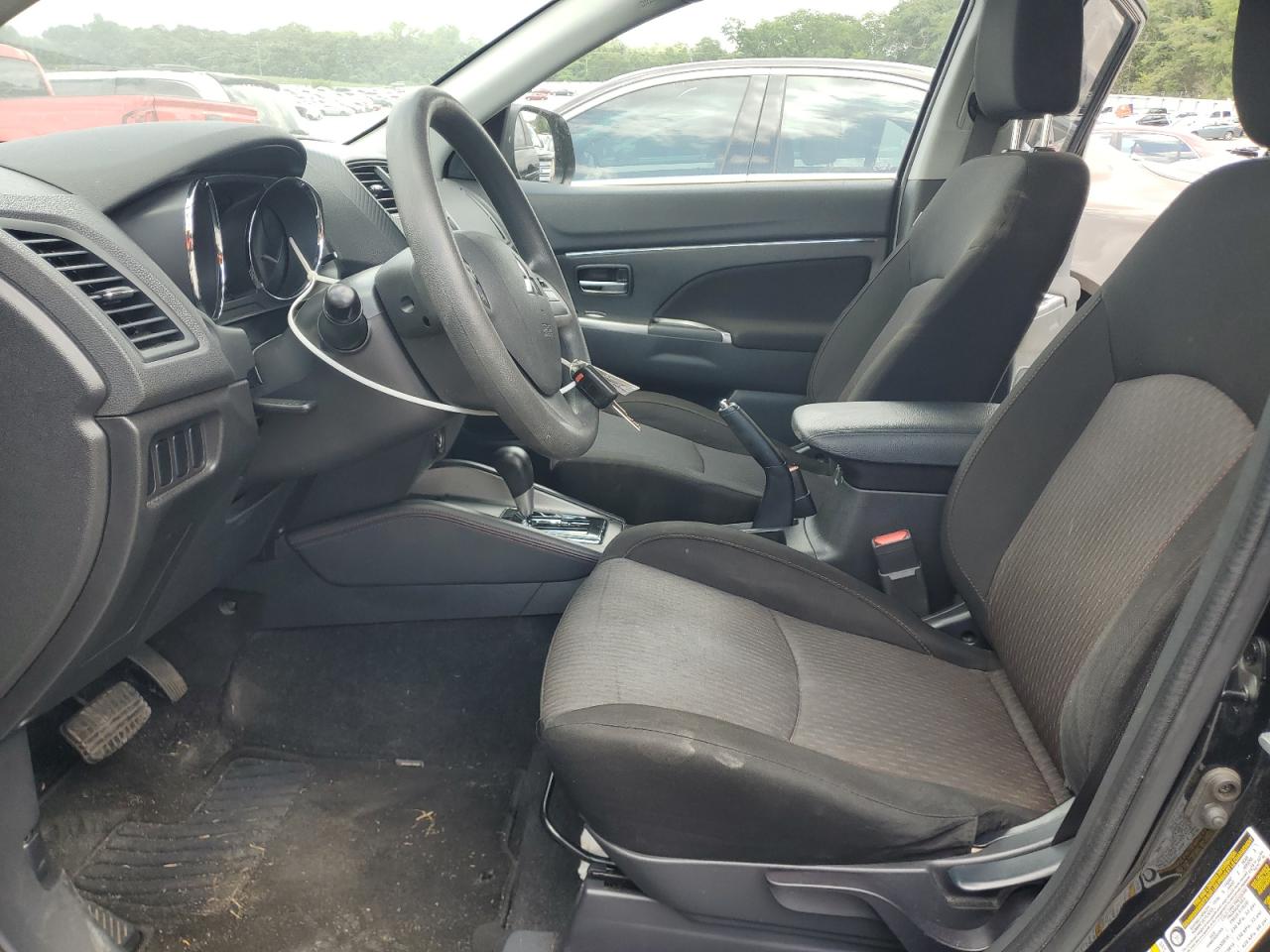 2018 Mitsubishi Outlander Sport Es VIN: JA4AP3AU3JZ004490 Lot: 64645985