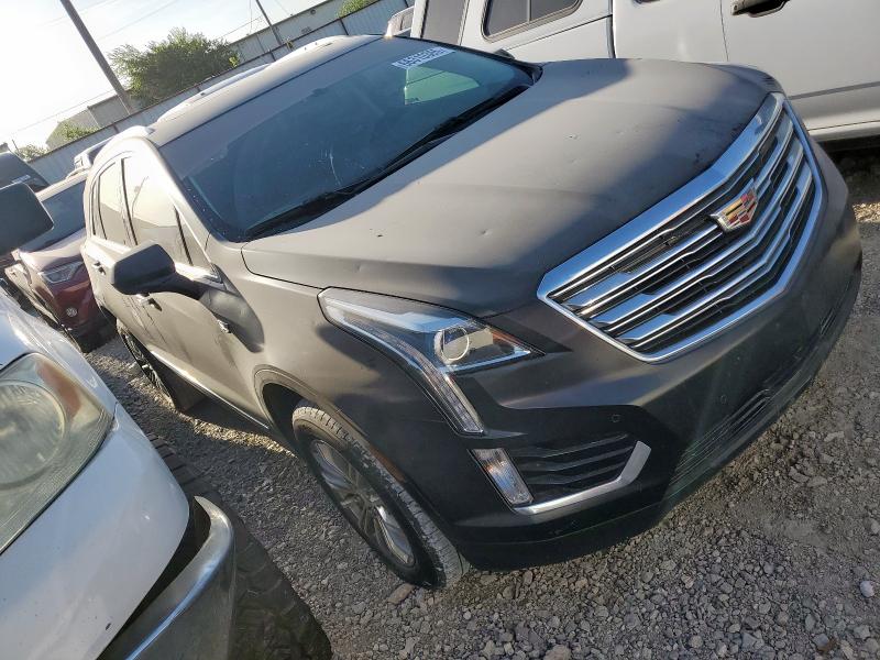  CADILLAC XT5 2017 Черный