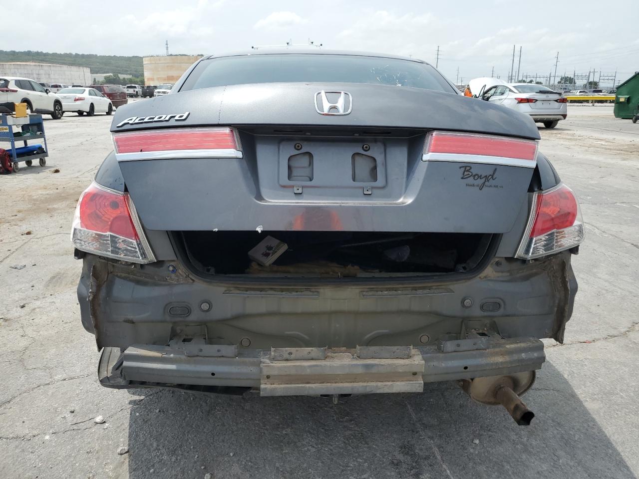 2011 Honda Accord Lx VIN: 1HGCP2F33BA138460 Lot: 64320915