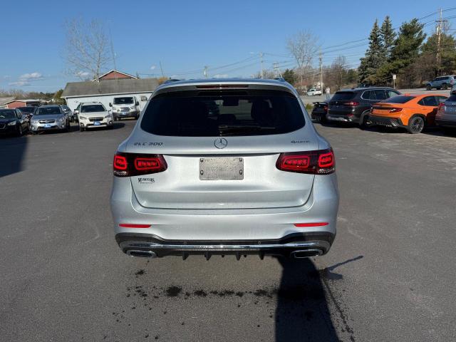 2022 MERCEDES-BENZ GLC 300 4MATIC  