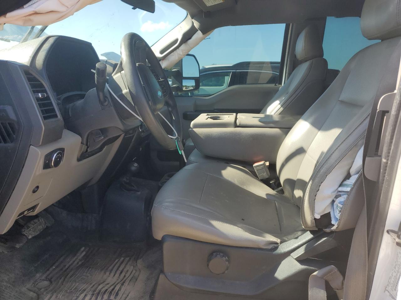 2017 Ford F250 Super Duty VIN: 1FT7X2B60HEF27591 Lot: 63767685