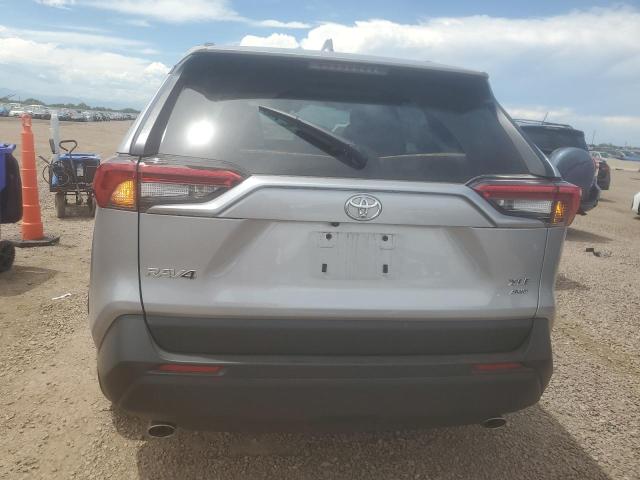 TOYOTA RAV4 2024 Серебристый
