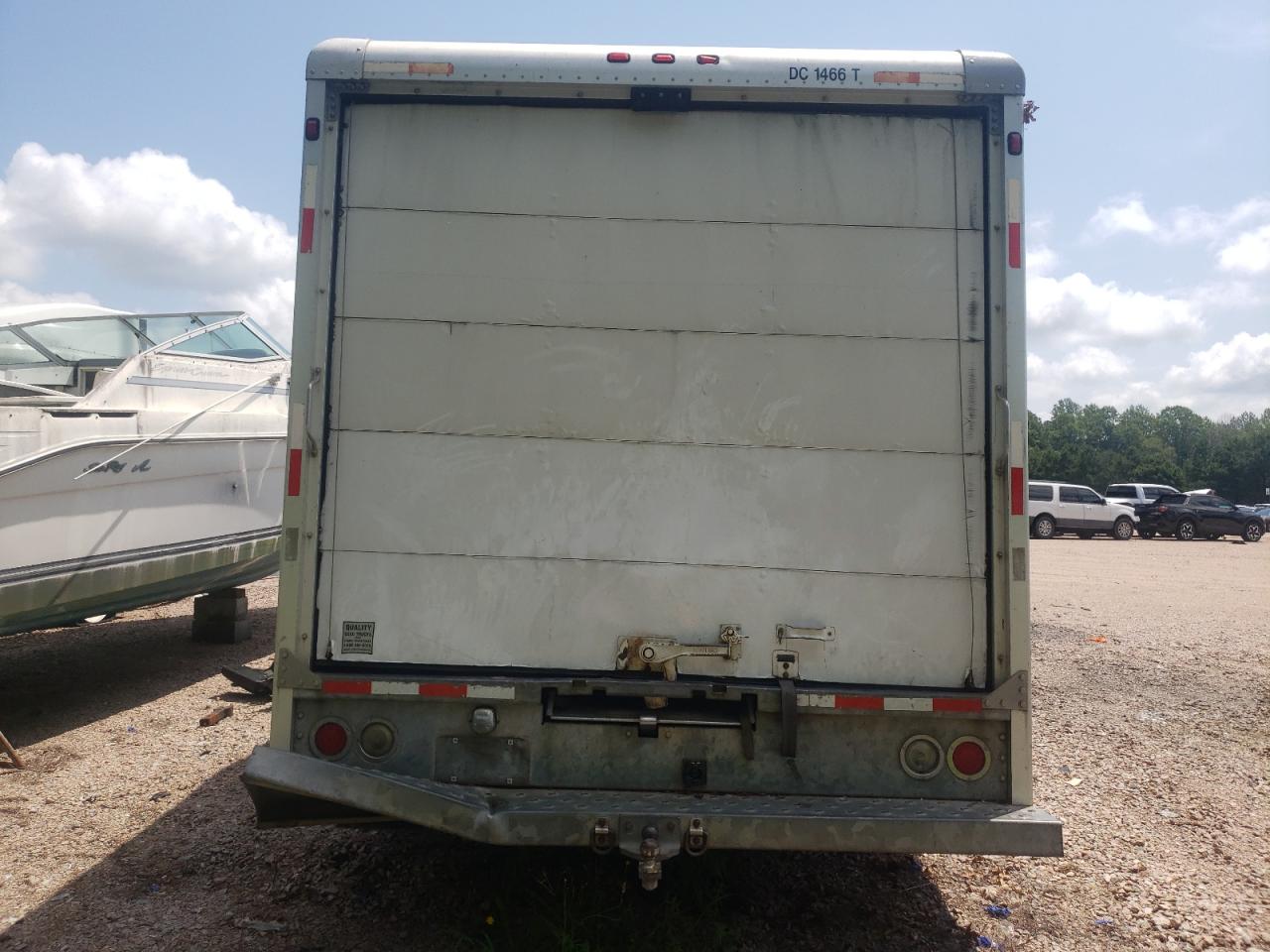 2008 Ford Econoline E450 Super Duty Cutaway Van VIN: 1FDXE45S38DA68326 Lot: 63465965