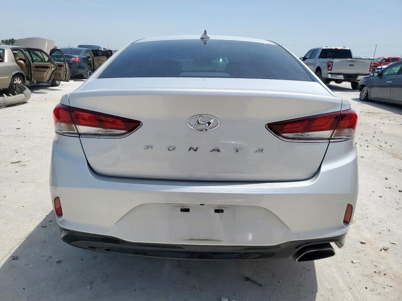 2018 Hyundai Sonata Sport VIN: 5NPE34AF2JH678261 Lot: 65138975