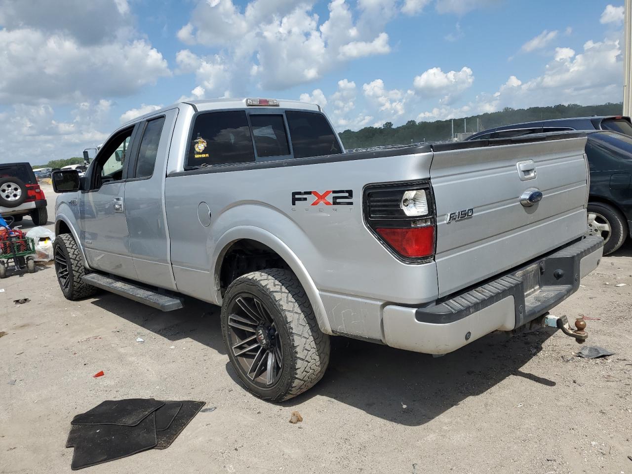 2011 Ford F150 Super Cab VIN: 1FTFX1CT9BKE07324 Lot: 64963805