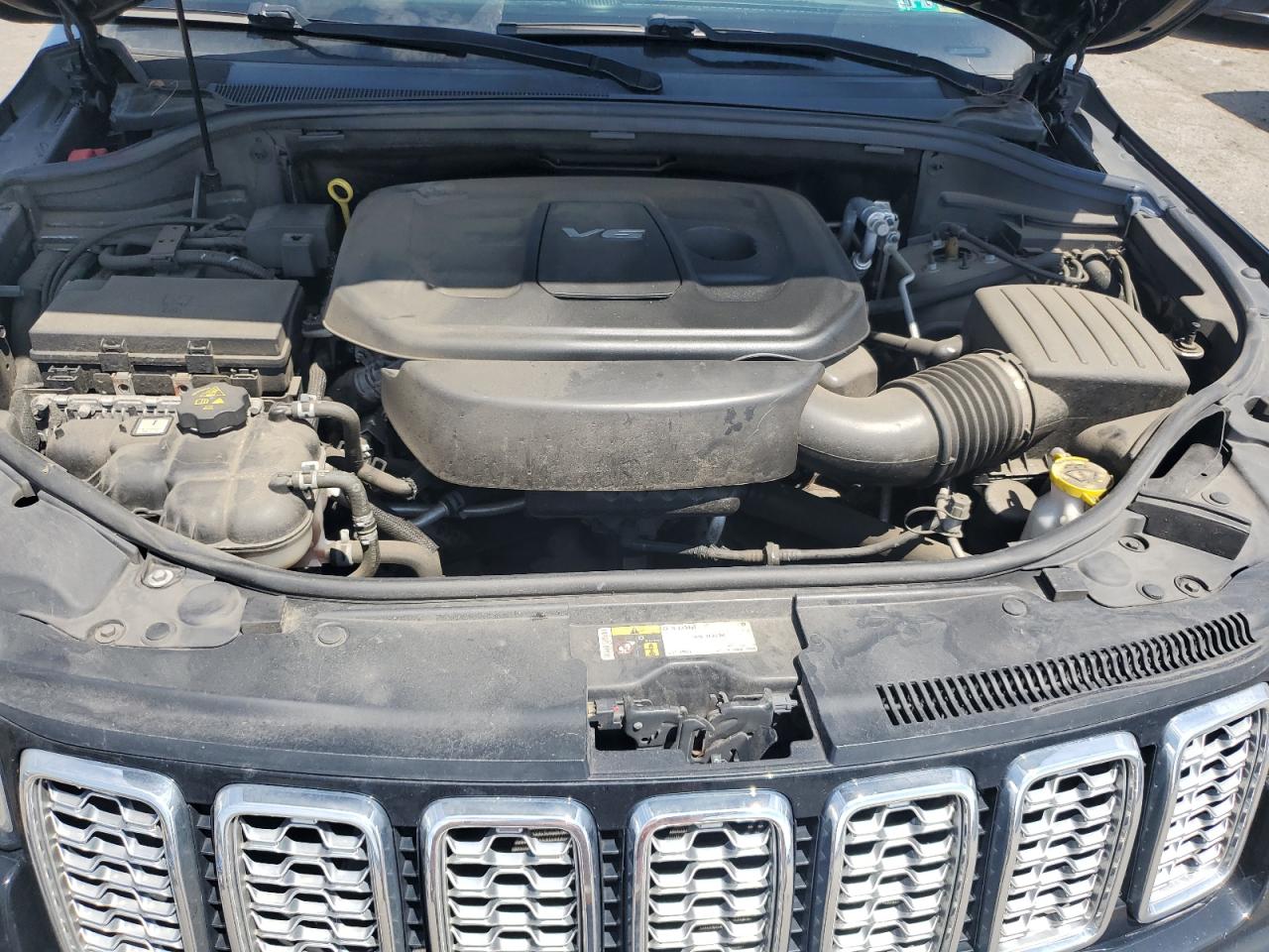 2017 Jeep Grand Cherokee Summit VIN: 1C4RJFJG1HC811125 Lot: 65671535