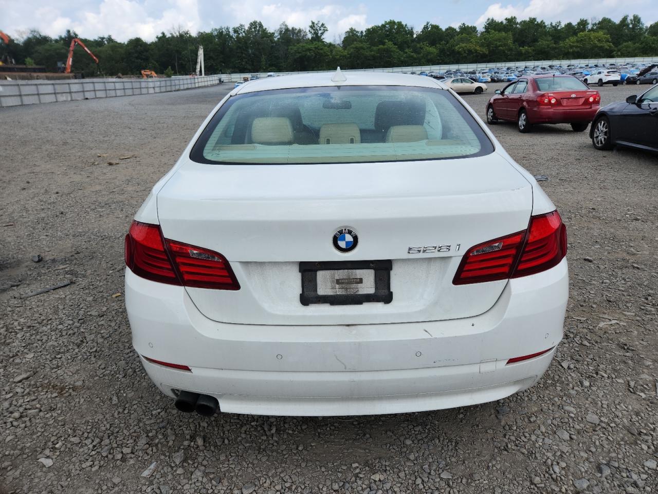 2012 BMW 528 Xi VIN: WBAXH5C5XCC595287 Lot: 63836385