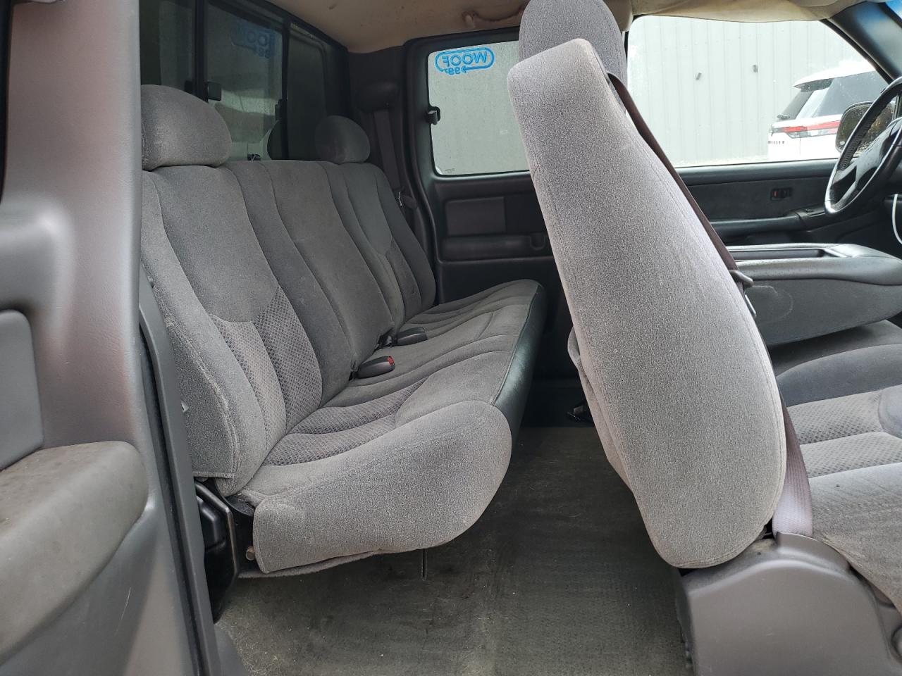 2003 Chevrolet Silverado C1500 VIN: 2GCEC19TX31371434 Lot: 64989145