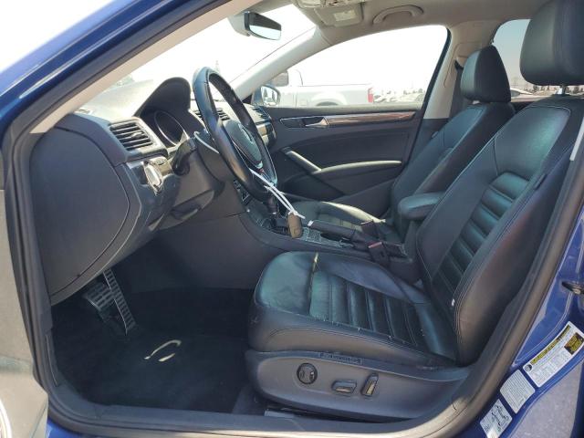  VOLKSWAGEN PASSAT 2017 Blue