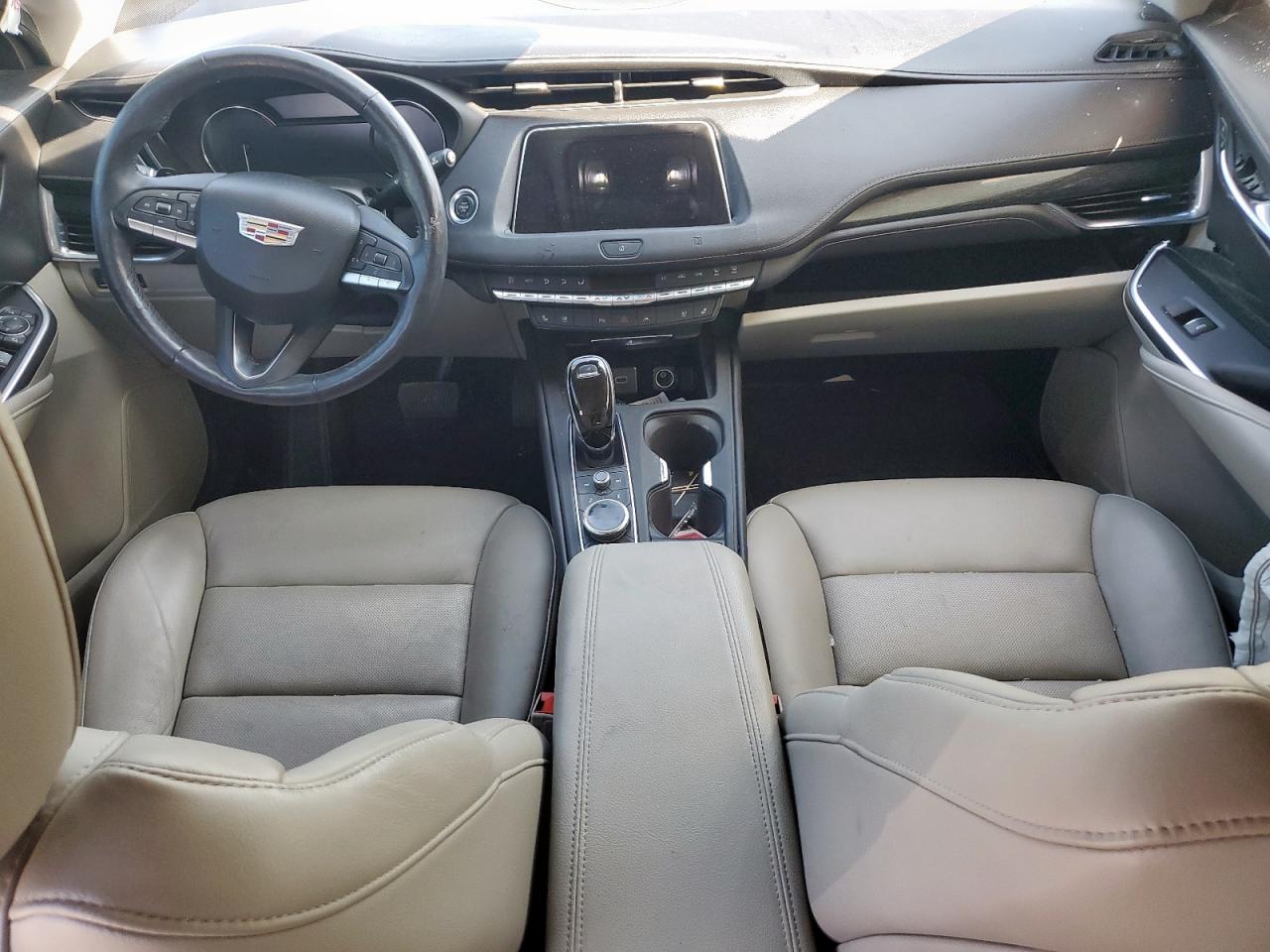 2021 Cadillac Xt4 Premium Luxury VIN: 1GYFZCR42MF060933 Lot: 63623955